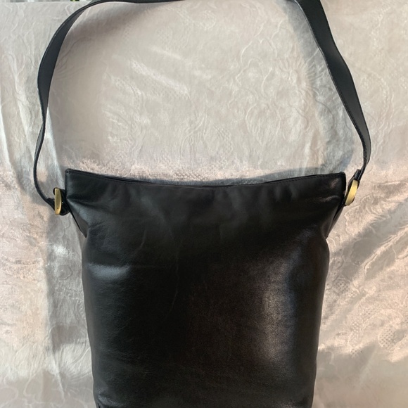 Liz Claiborne Genuine Leather bag - Picture 3 of 10